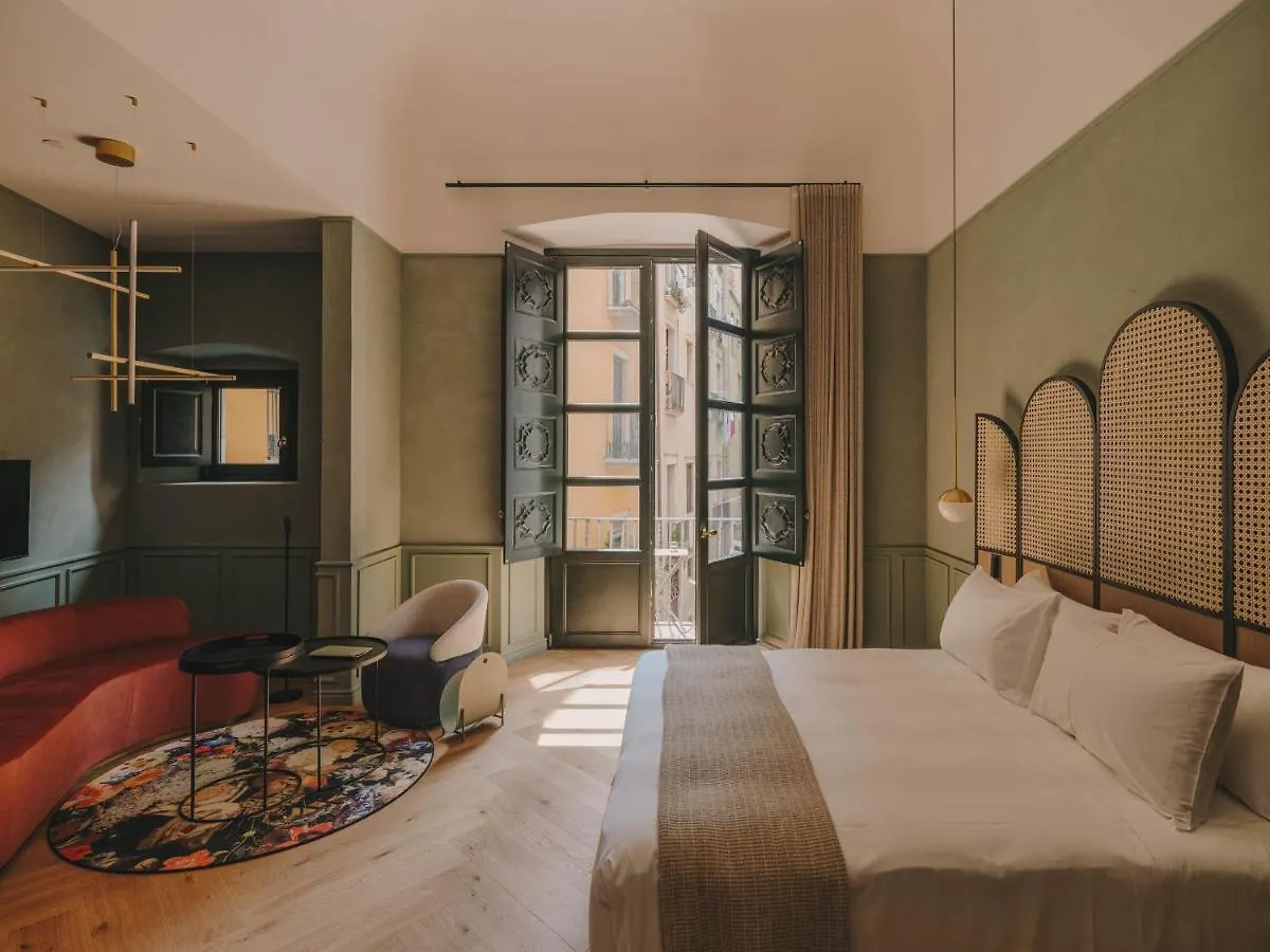 Hotel Palau Fugit Girona 4*,  Spain